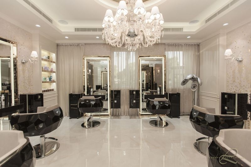 پردرآمدترین لاین رشته برای شروع آموزش آرایشگری