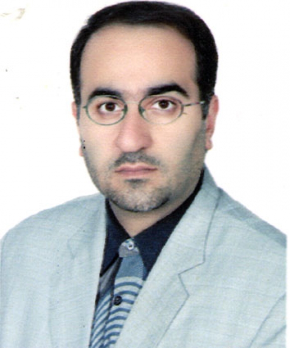 Hadi  Khoramian